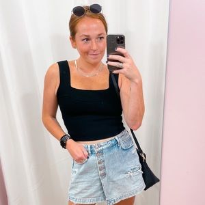 Meet your Posher, Raegan